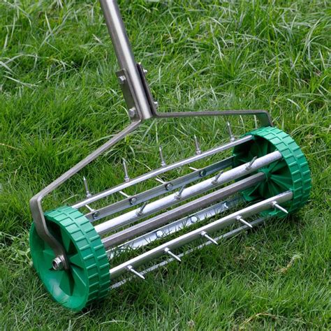 Spiked Garden Roller Fasci Garden