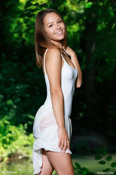 Brunette Sweetheart Strips Her Bodysuit In The Forest And Bares Her Hot Tan Lines Emmy A R Hub