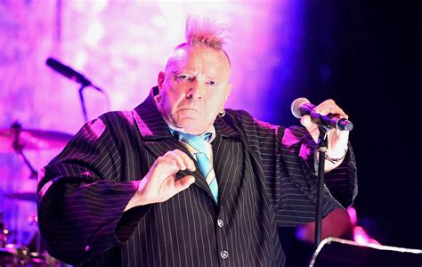 John Lydon Says He Ll Never Rejoin Woke Sex Pistols After Dirty Deeds