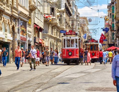 Avenida De Istiklal Istambul Istambul Turquia ROTAS TURISTICAS