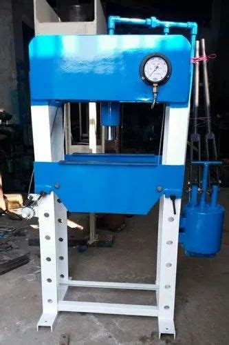 Mild Steel Ton Hand Operated Hydraulic Press Automation Grade