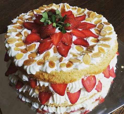Delicious Naked Strawberry Shortcake