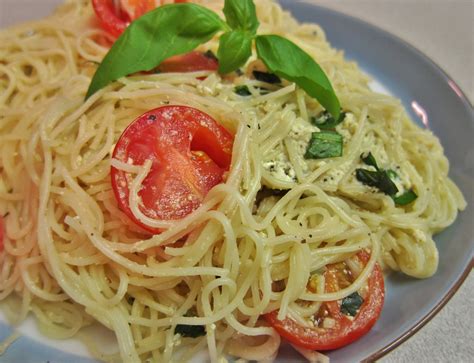 The Vegan Chronicle Pasta With Herbed Goat Cheese And Cherry Tomatoes