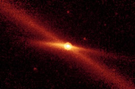 Comet Encke returns!- Australian Geographic