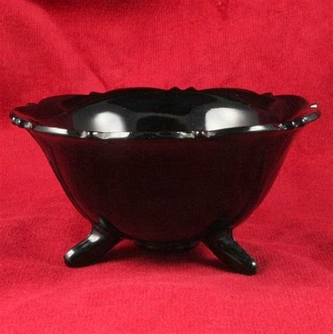 Vtg Black Amethyst Mt Pleasant 3 Footed Flared Bowl Le Smith Etsy Black Amethyst Amethyst