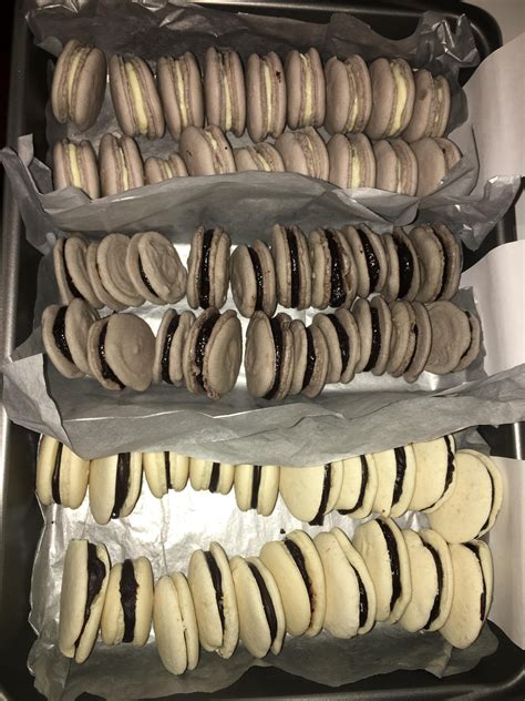 I made vegan macarons! : r/vegan