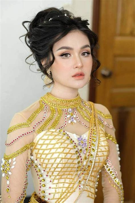 Stunning Dresses Elegant Dresses Cambodian Dress Girls Dress Outfits