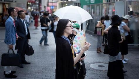 Japón Ola De Calor Deja 80 Muertos Y Lleva A 22 000 Personas Al