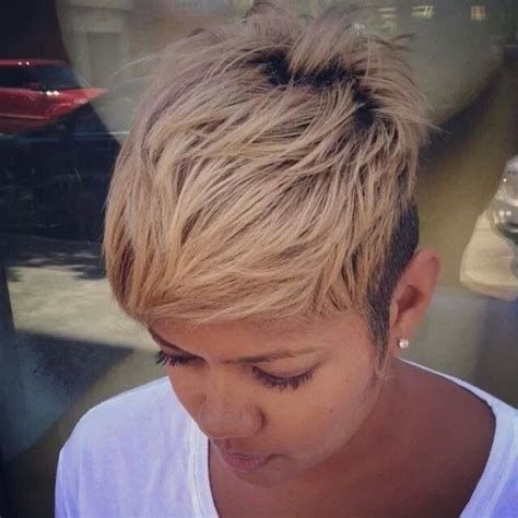 35 Vogue Hairstyles For Short Hair Popular Haircuts