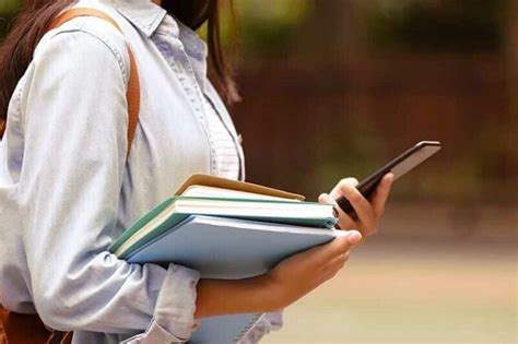 Bolsas de estudo vão ser alargadas em Lagos Postal do Algarve