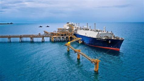 Asian Lng Prices Slide To Month Low On Mild Winter Profit By