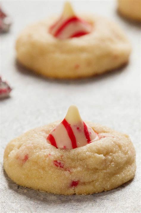 Candy Cane Kiss Cookies Recipe Easy Christmas Cookie Recipes Kiss Cookies Cookies Recipes