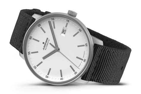 FORM A Titan | Junghans Onlineshop