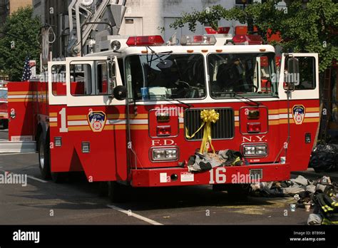 Ladder Truck Fdny Fire Department High Resolution Stock Photography And