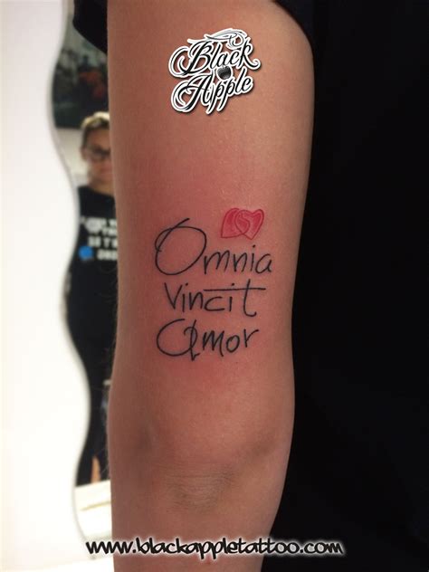 Omnia Vincit Amor Tuttotattoo Com