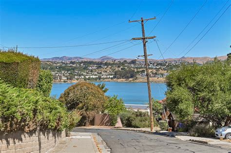 160 Alexander St Crockett Ca 94525 All Access Photo