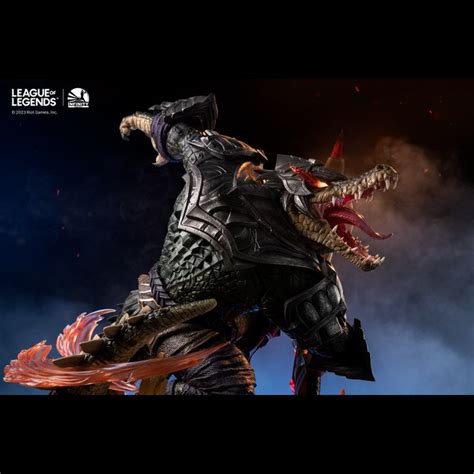 Polystone Resin Figure Renekton The Butcher Of The Sands League