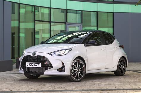 New Toyota Yaris Hybrid Gr Sport Is More Show With A Bit Of Extra Go Autoevolution