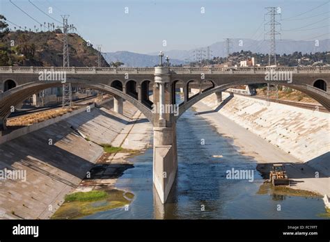 Los Angeles River Channel Hi Res Stock Photography And Images Alamy