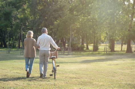 Por Qu Han De Mantener Las Personas Mayores Una Vida Activa