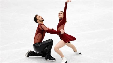 Papadakis And Cizeron Set New Rhythm Dance Record To Lead At 2022