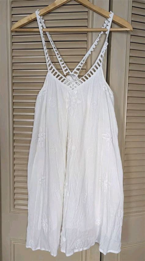 35 Zara Trafaluc White Boho Simple Dress Hippie Si Gem