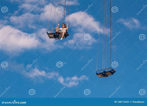 People Enjoying Orlando Star Flyer It Is The â€œworldâ€™s Tallest