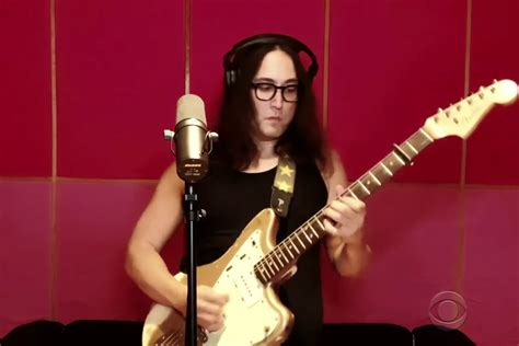 Sean Lennon Marks John Lennon S 80th Birthday With Isolation Cover On Colbert Qnewshub