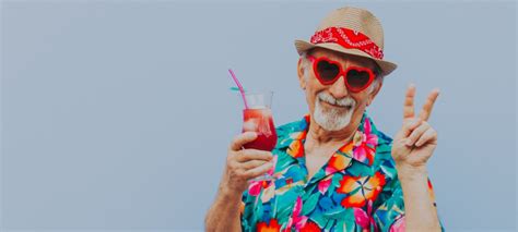 What To Write In A Retirement Card 60 Retirement Wishes Thortful