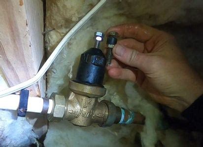 Water Pressure Regulator Valve Rebuild : 9 Steps (with Pictures ...