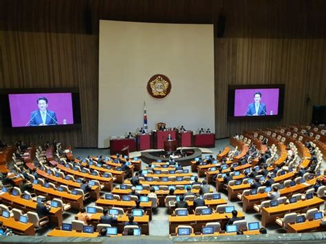 패스트트랙 법안 본회의 상정 D 1한국당 필리버스터 ‘예고