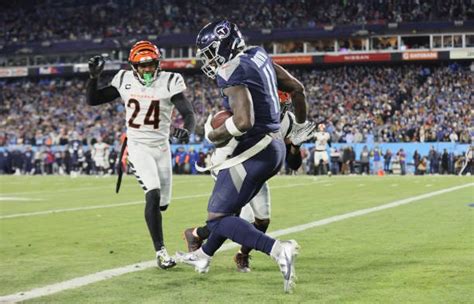 Nfl Week 12 Odds And Lines Cincinnati Bengals Vs Tennessee Titans