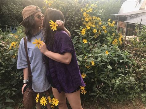 Cute Lesbian Couples Lesbian Love Cute Couples Goals Couple Goals Gay Aesthetic Couple