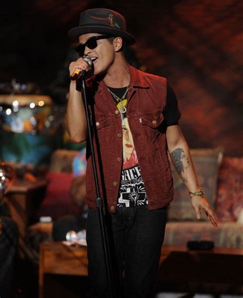 Curiosidades Sobre Bruno Mars Estrelando