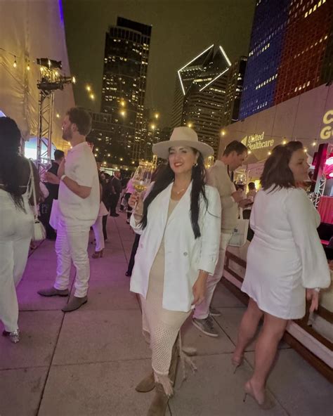 CHICAGO IS FOR FOOD LOVERS make sure you add chicago_gourmet to your