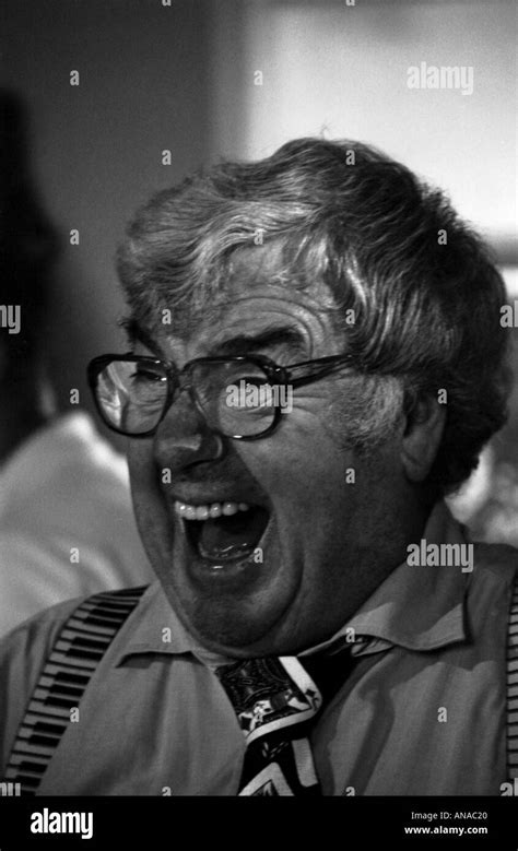 Frank carson comedian Black and White Stock Photos & Images - Alamy