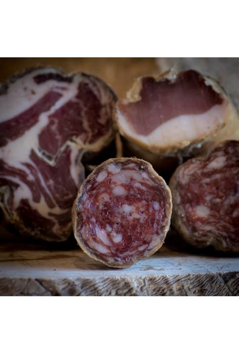 Charcuteries fermières de porc noir Produits corses Charcuterie