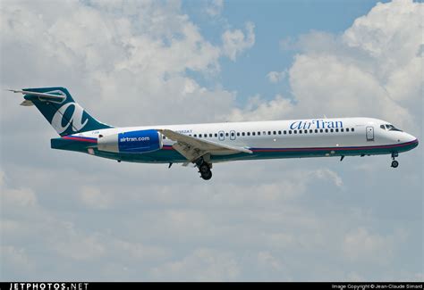 N982AT Boeing 717 2BD AirTran Airways Jean Claude Simard JetPhotos