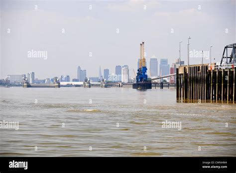 River Thamesthames Flood Barrierlargest Of Its Kindcity Of Londonuk