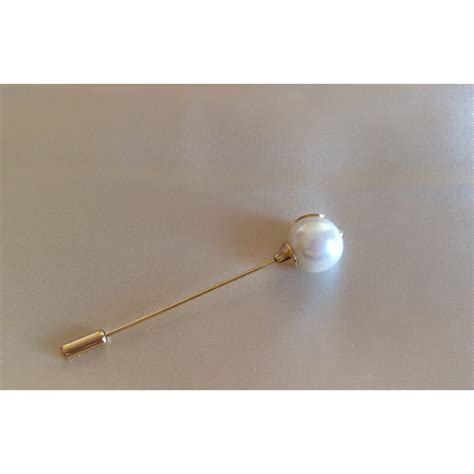 Salvatore Ferragamo Pin And Brooch White Golden Metal Ref36598 Joli Closet