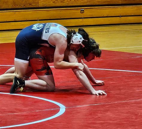 Warren wrestling dominates Eagles | News, Sports, Jobs - Times Observer