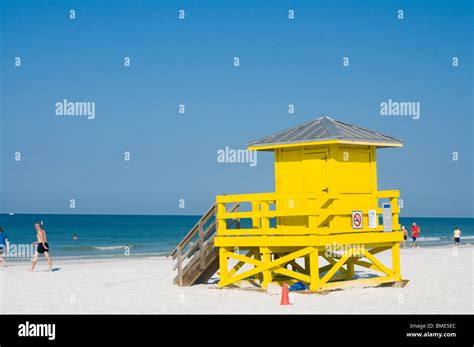 Florida Sand Yellow Hi Res Stock Photography And Images Alamy