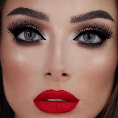 Makeup Geek On Instagram “totally Enviable Smoky Eye And Classic Red Lip By Jessicarose Makeup