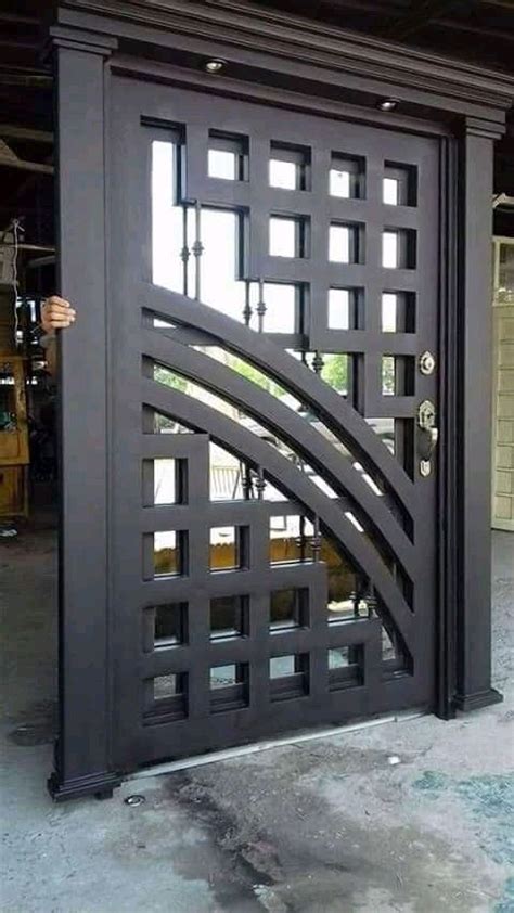 Pin By Kevin Ordu On Herreria Front Gate Design Gate Wall Design