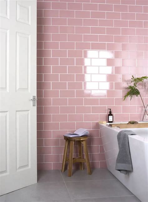 Creating A Stylish Brick Effect On Your Kitchen Wall With Tiles ...