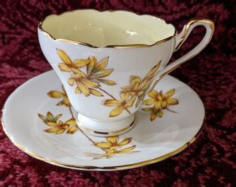 Vintage Queen Anne Teacup And Saucer Bone China England Yellow Floral