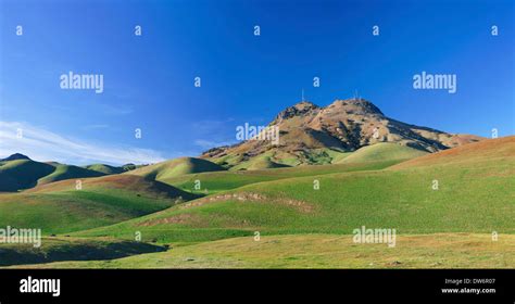 Sutter buttes hi-res stock photography and images - Alamy