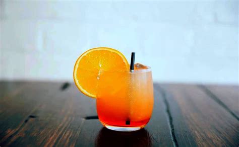 Conoce La Receta De Un Famoso Coctel Americano Sex On The Beach