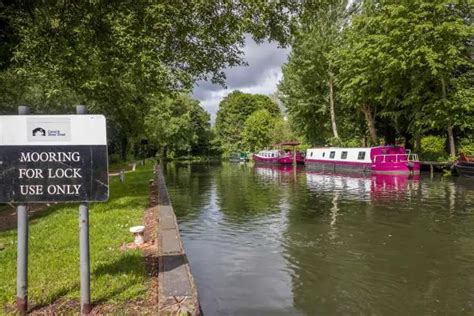 Can You Moor A Canal Boat Anywhere Canal Boat Uk