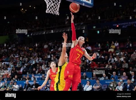 Sydney Australia September 30 2022 Liwei Yang Of China Drives To